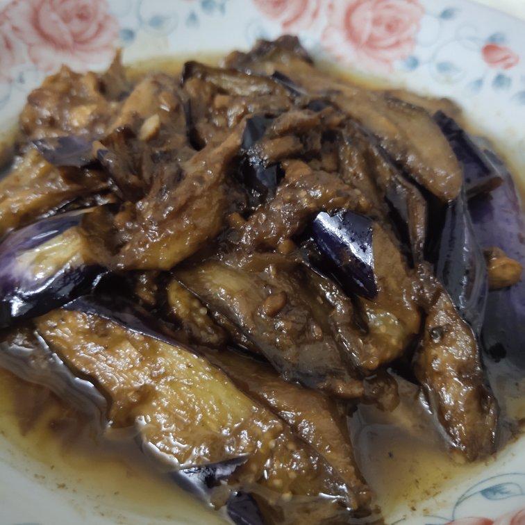 红烧茄子，好吃到舔盘子