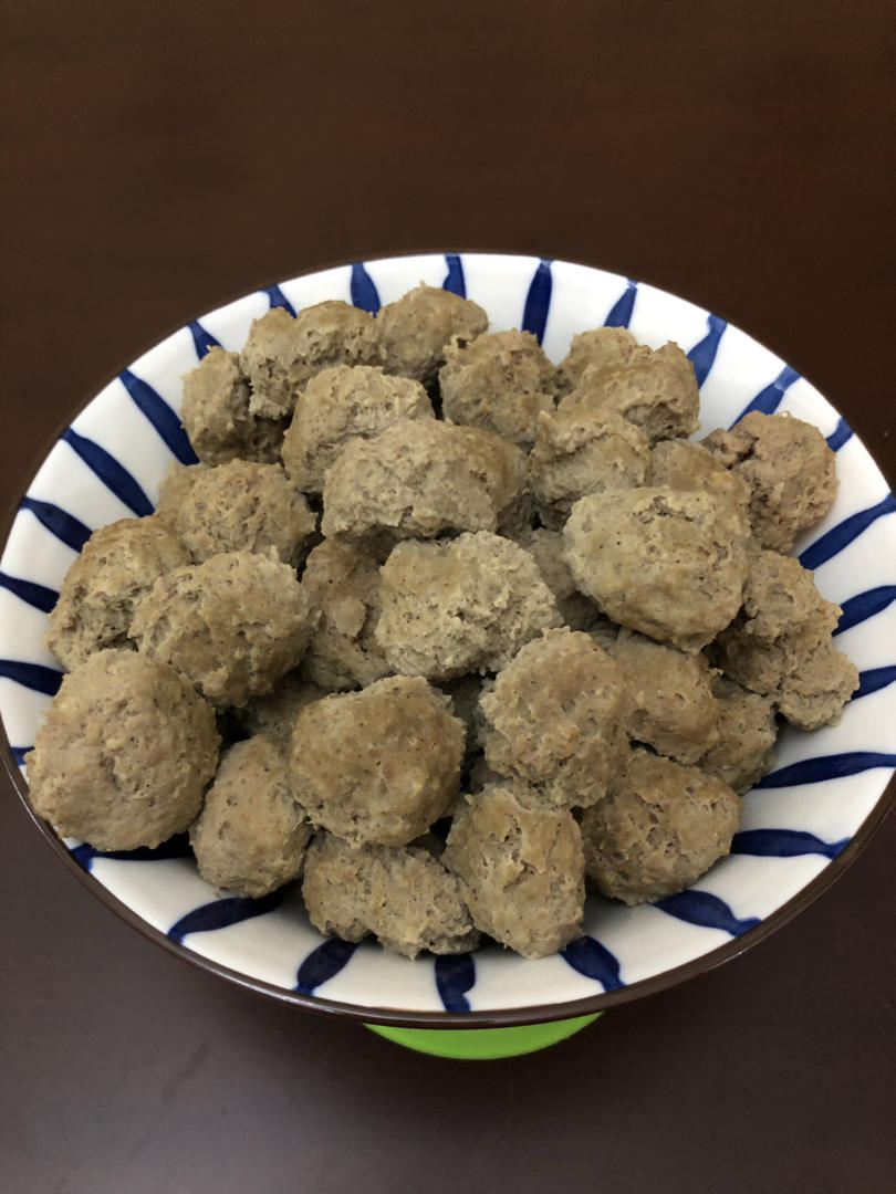 自制Q弹牛肉丸子（手打或者机器都可以尝试此配方）