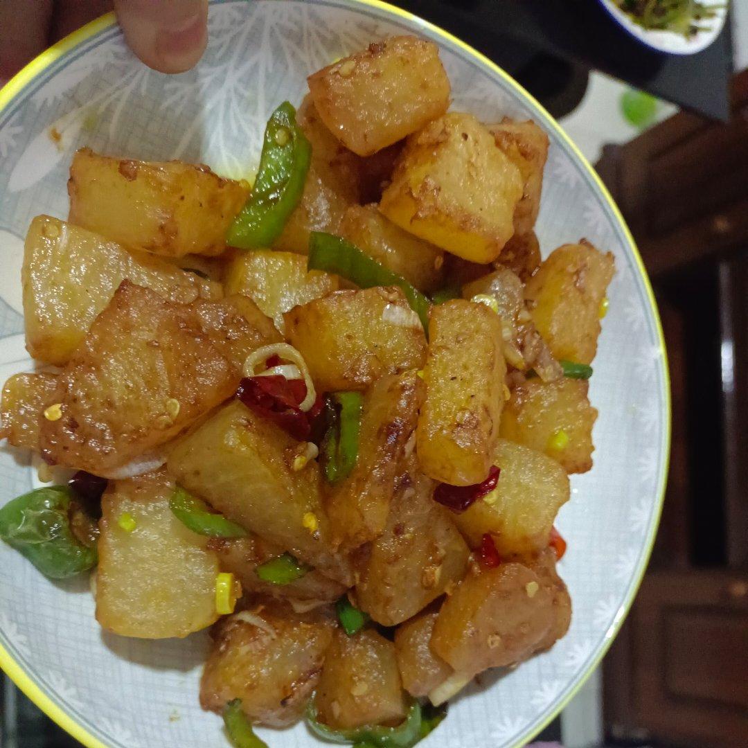 红烧冬瓜最完美做法，不加一滴水，瞬间秒杀红烧肉