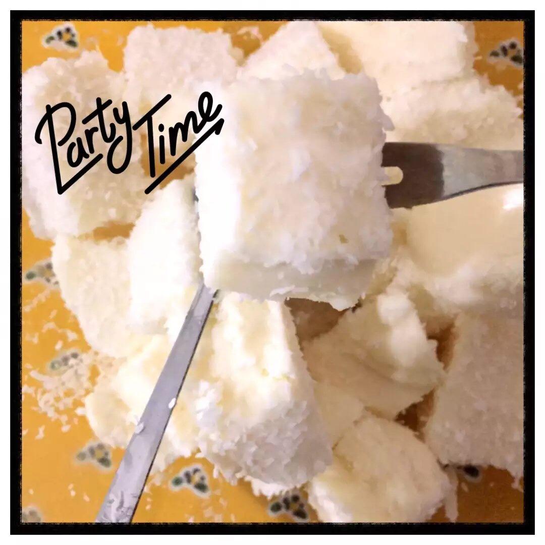 完胜85度C牛奶椰丝小方