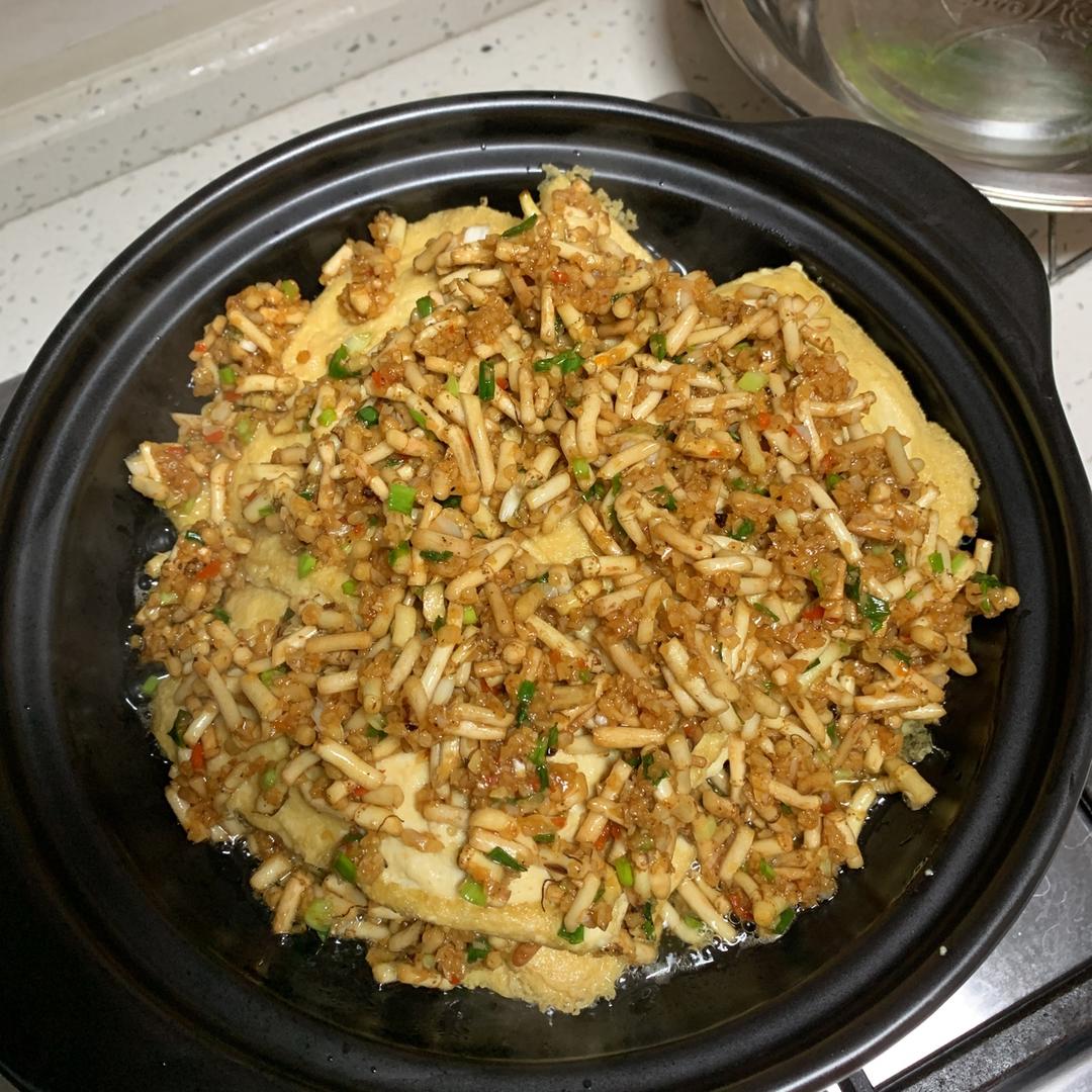 爱吃“折耳根”就一定要做这道“铁板包浆豆腐”👍