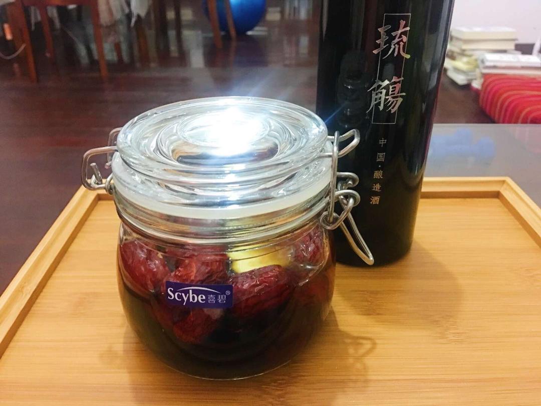 何首乌生姜黄酒(乌发酒)