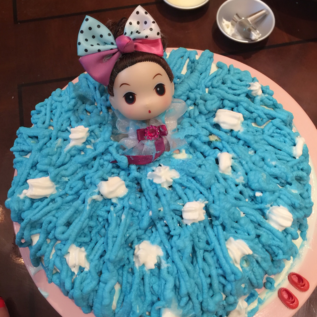 详细步骤制作泡泡浴娃娃蛋糕