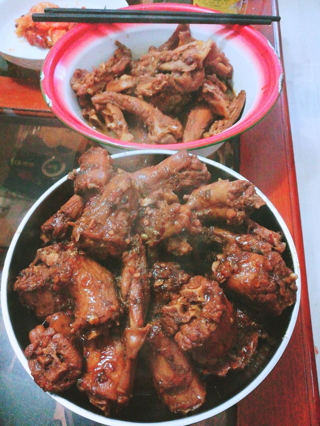 秘制鸭头、鸭舌（超过周黑鸭、绝味鸭脖）