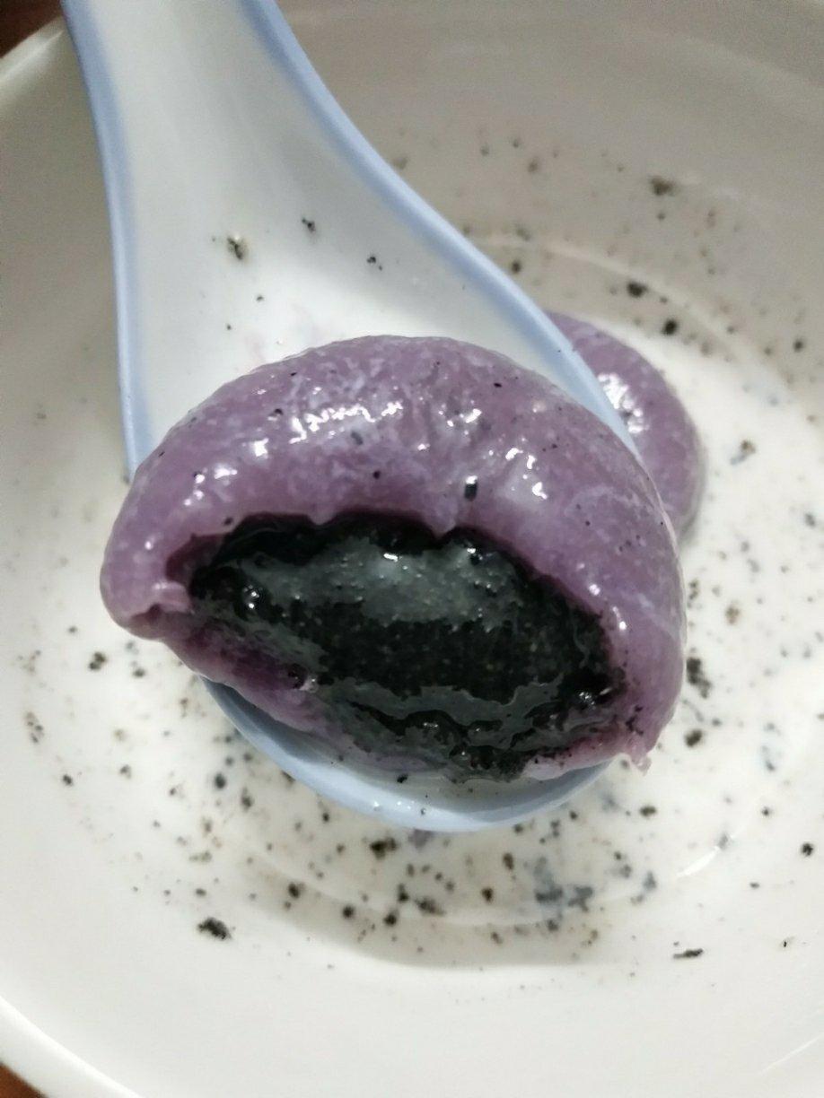 南瓜汤圆（黑芝麻馅）