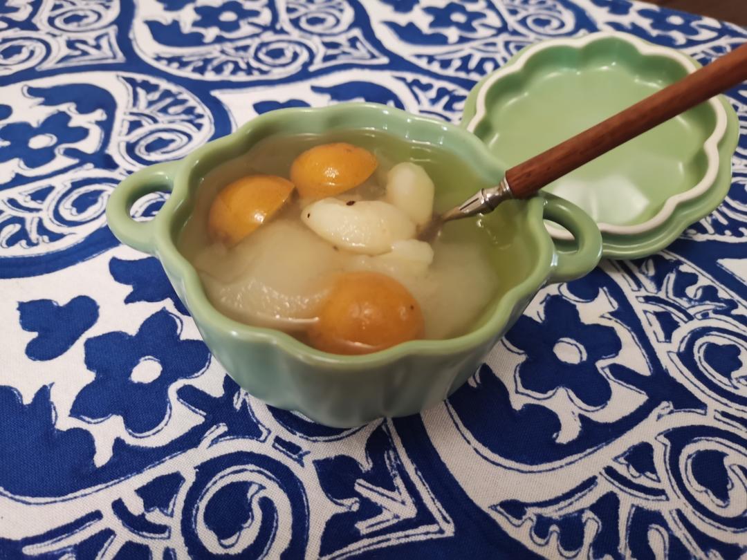荸荠雪梨金桔糖水