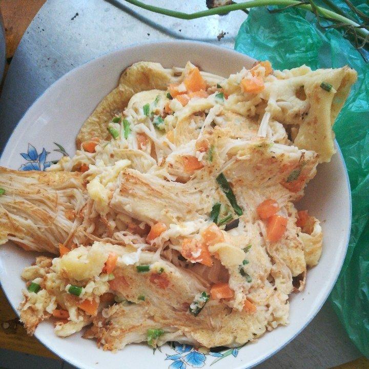 金针菇蛋饼
