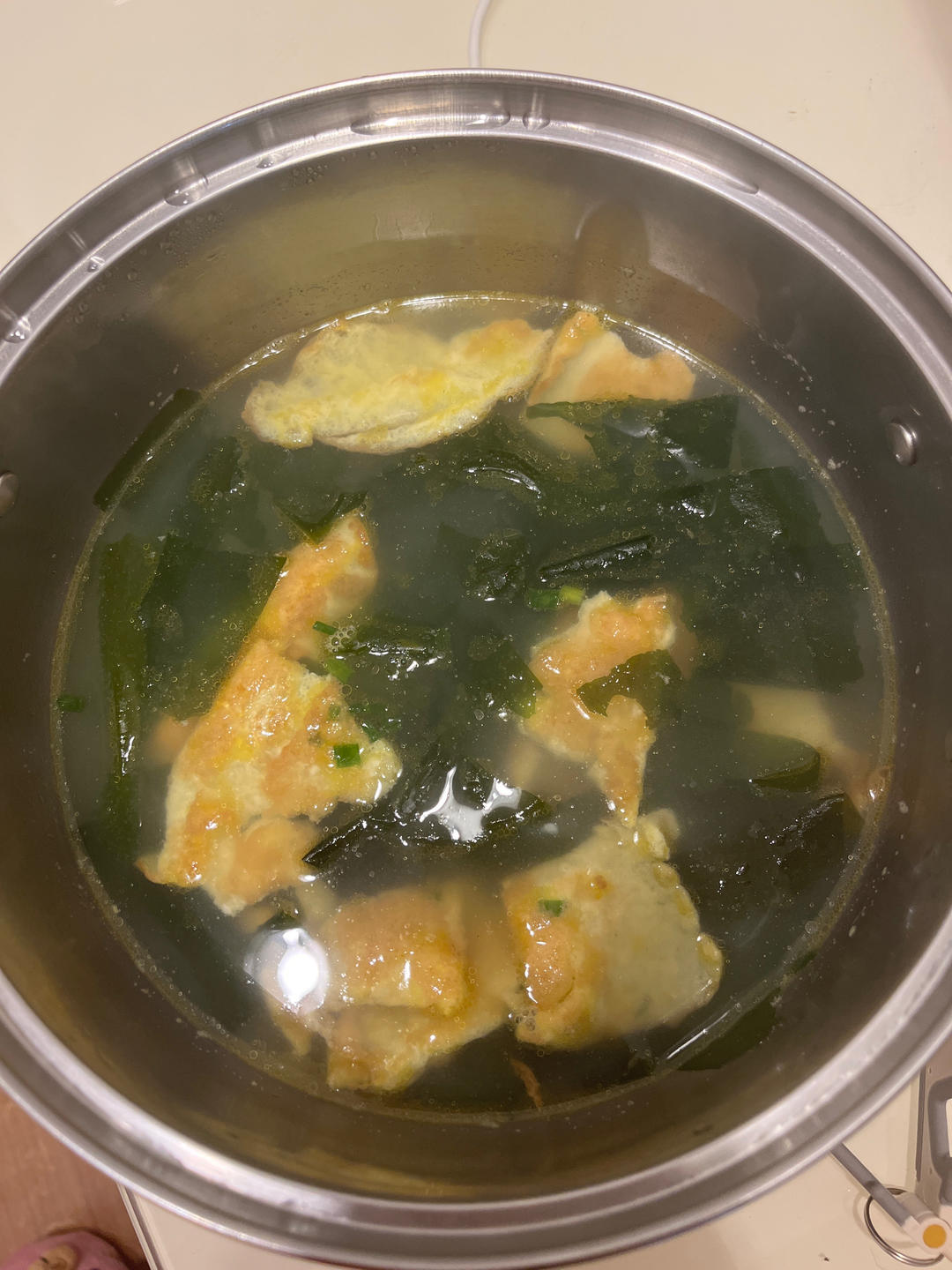 裙带菜煎蛋汤，好喝低脂，五分钟快手汤