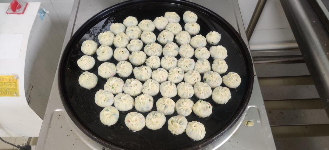 不用揉面不用发面，好吃到跳脚的(生煎包)