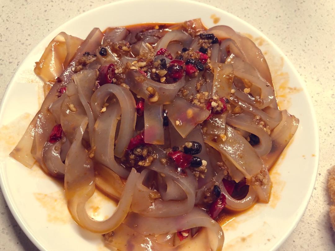 拌凉皮