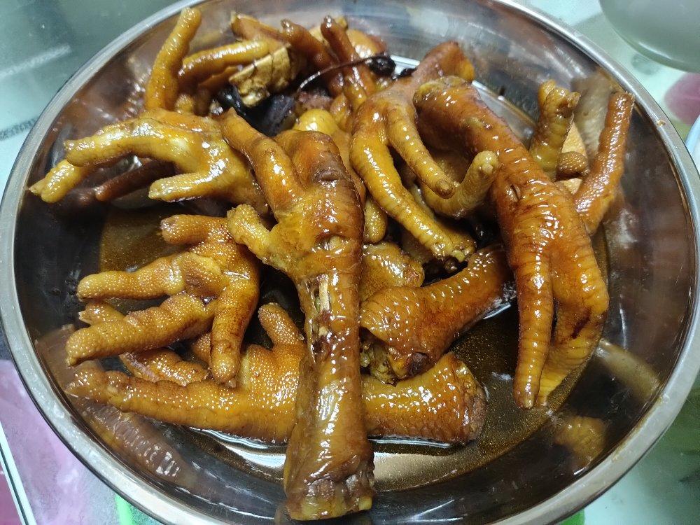 “销魂”卤鸡爪