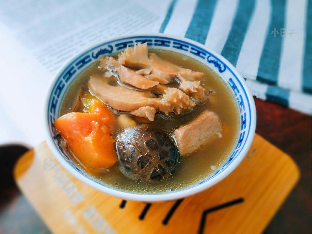 鲍鱼干煲鸡汤的全部作品