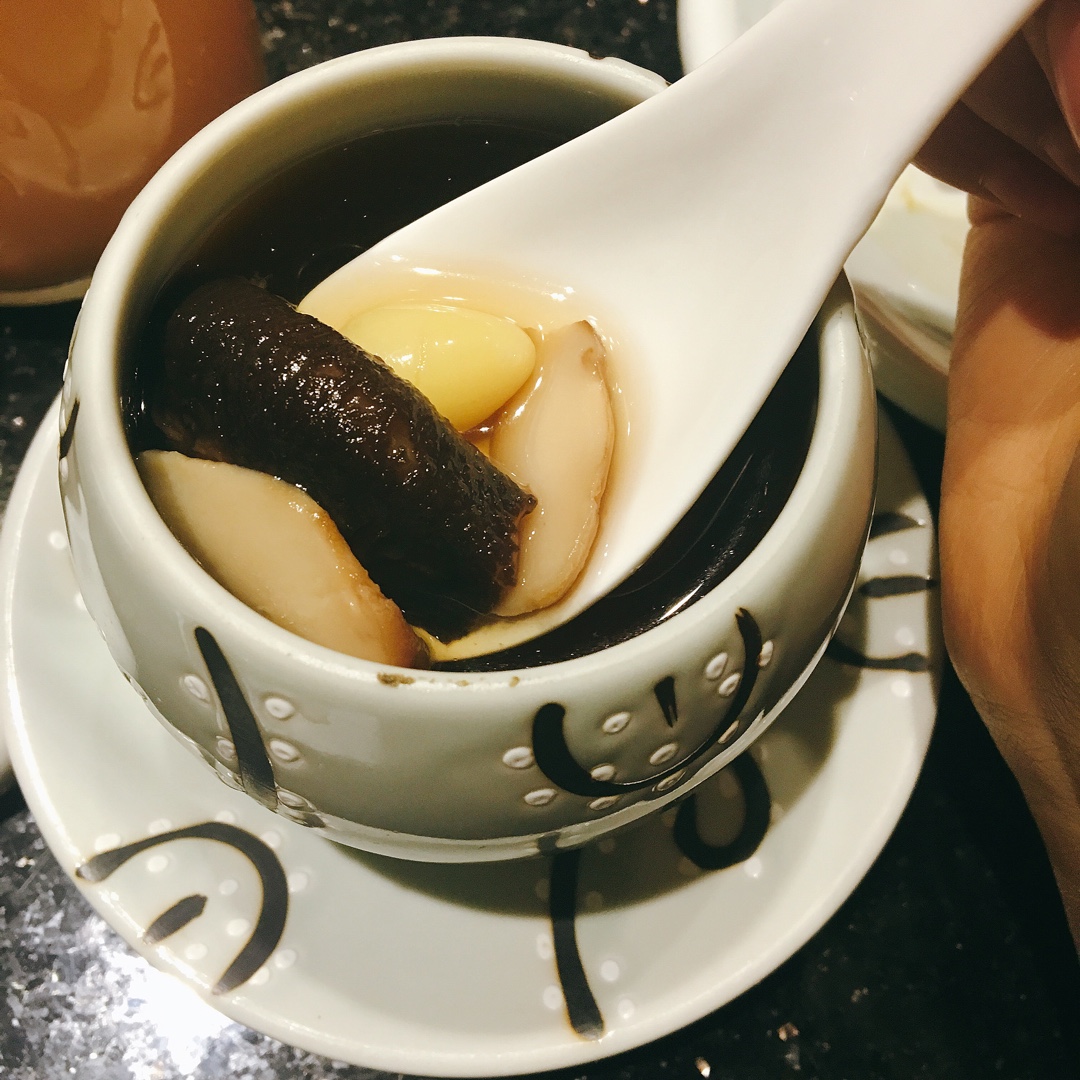 ||贪食记||  
我想再长出一个胃😈
