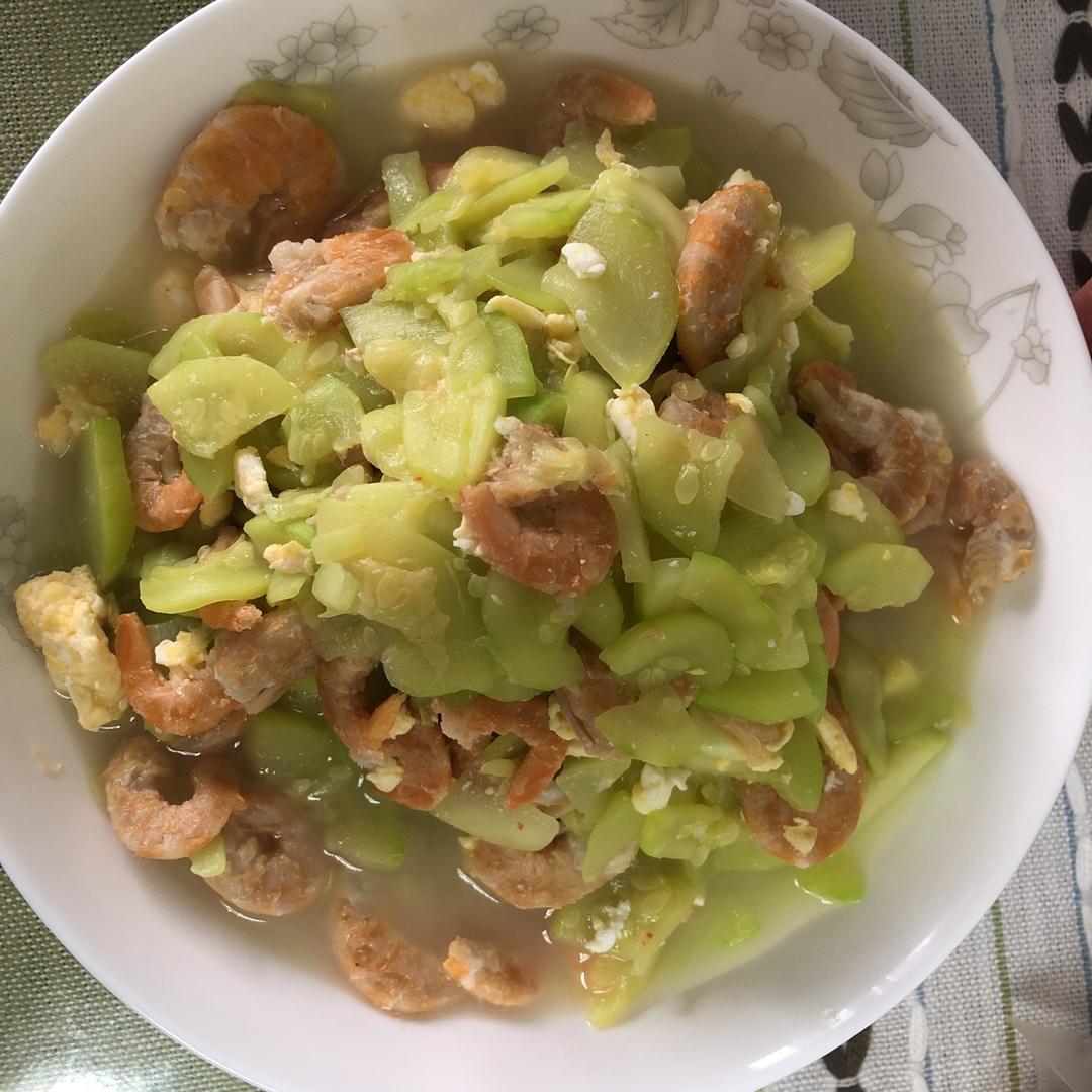 鸡蛋海米炒西葫芦 Dried Shrimp with Zucchini