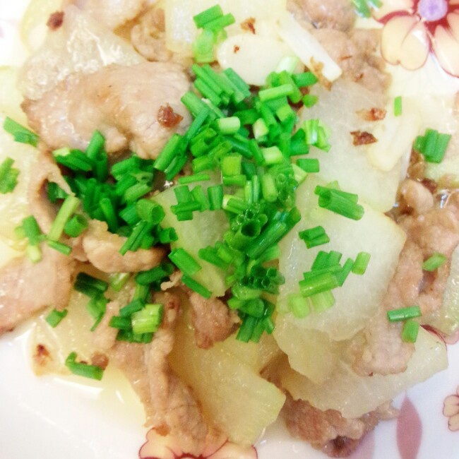 豌奋豆做的快手菜:冬瓜炒肉片(健康版)