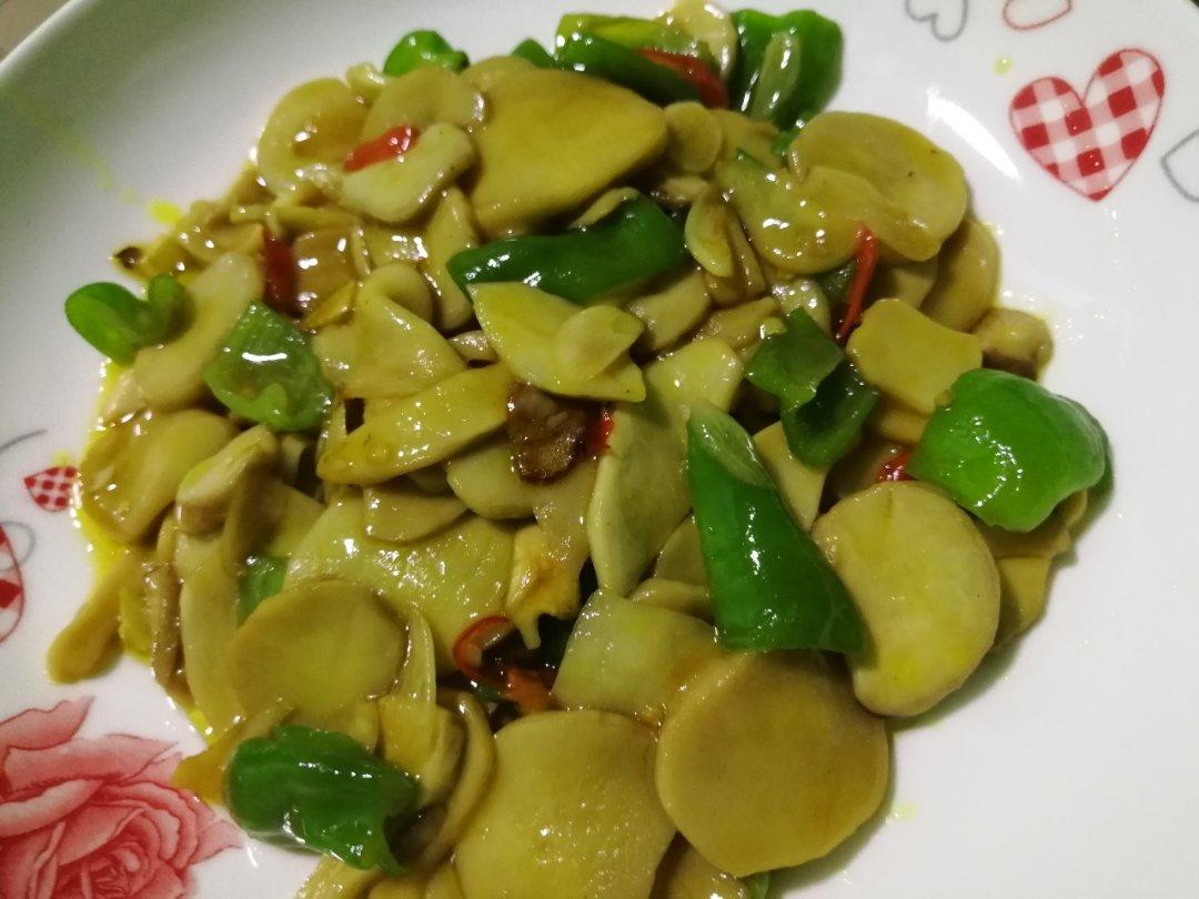 杏鲍菇炒青椒