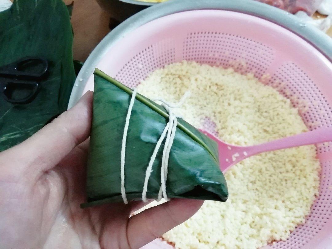美味的咸肉粽