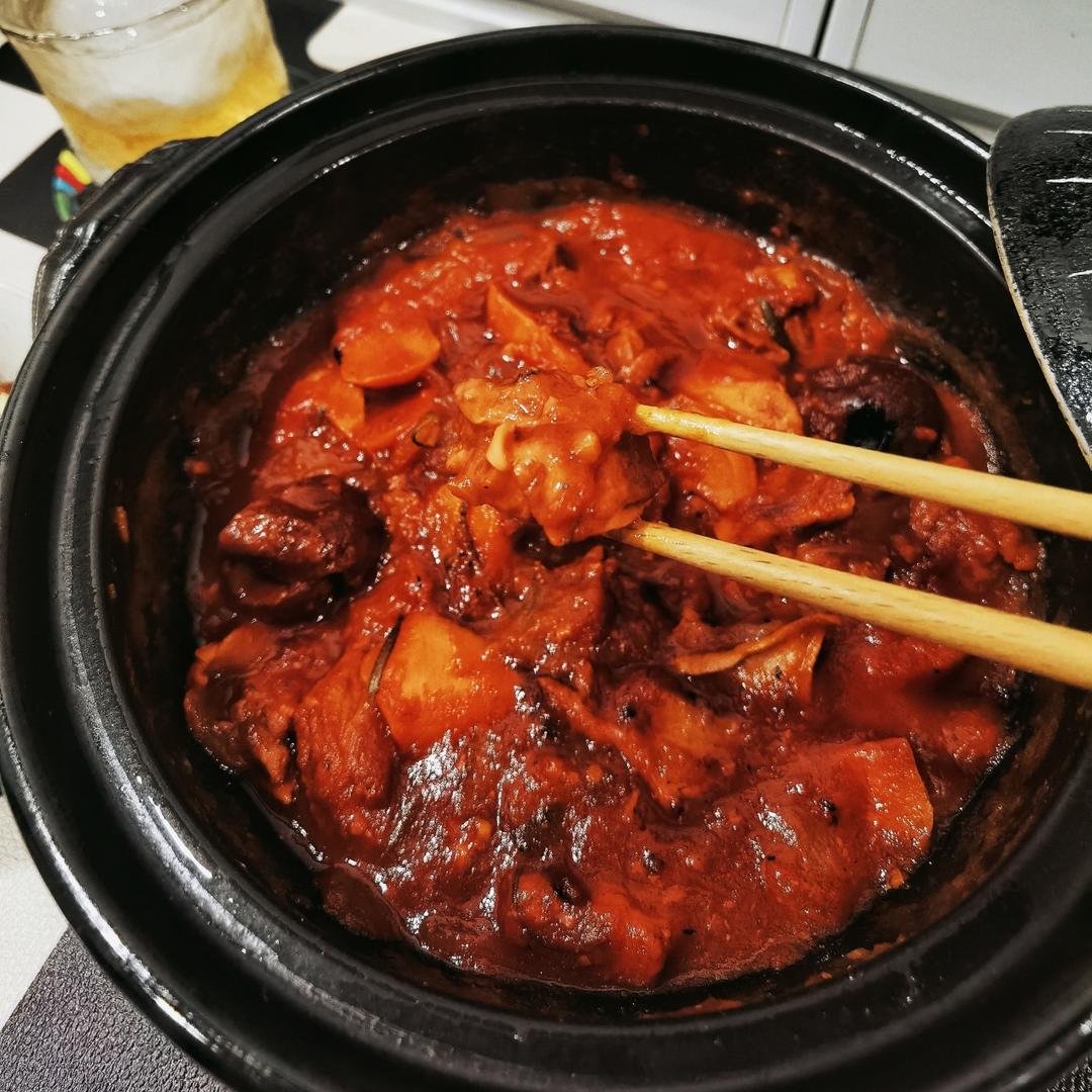 一定要尝试一下的匈牙利红烩牛肉