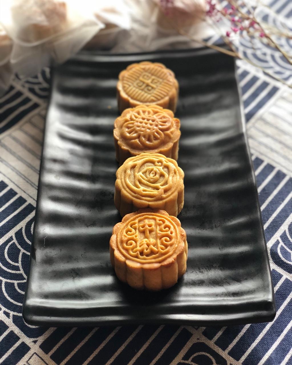 金沙奶黄月饼