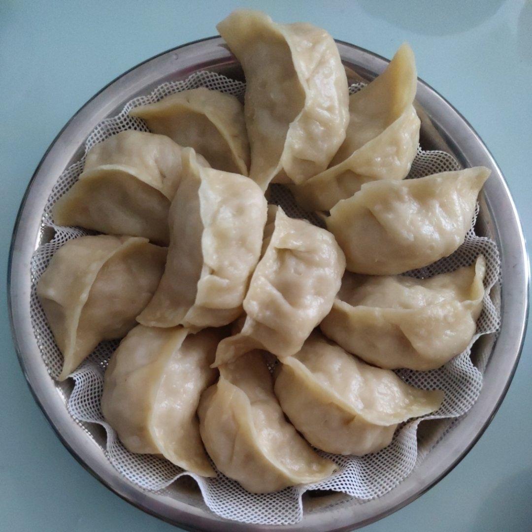 萝卜丝猪肉蒸饺