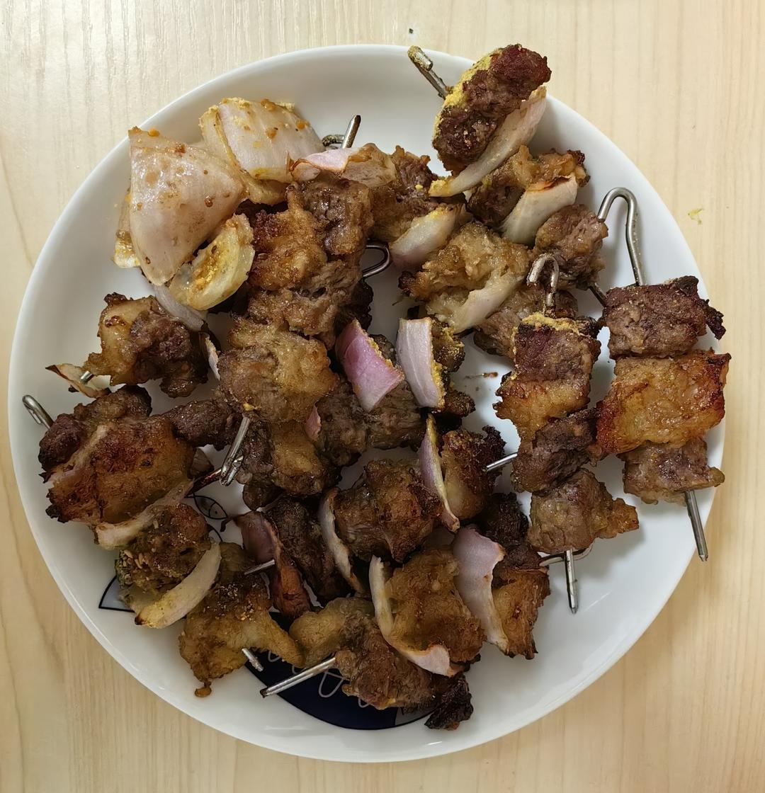 淄博烧烤之牛肉串腌制