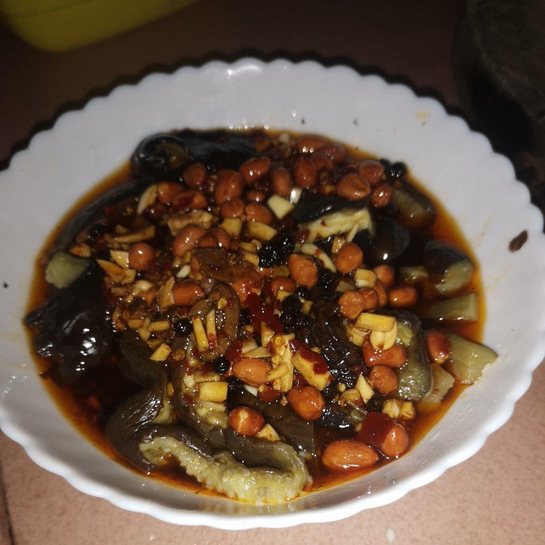 夏天必备可口菜-凉拌茄子🍆