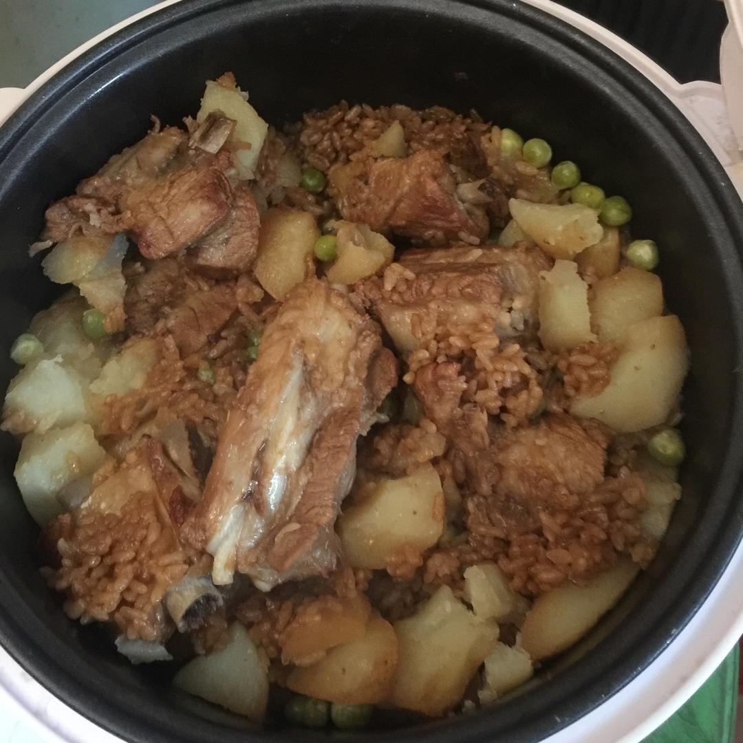 喷香排骨焖饭（爆好吃）