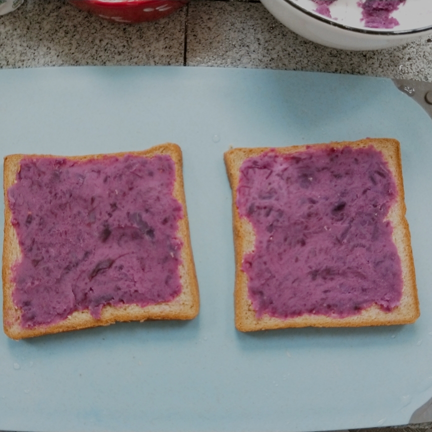 紫薯爆浆吐司的做法 步骤1