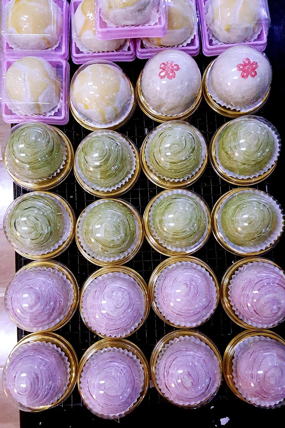 蛋黄酥~紫薯、抹茶、原味~花好月圆，中秋快乐~内附一次做六色蛋黄酥方法~