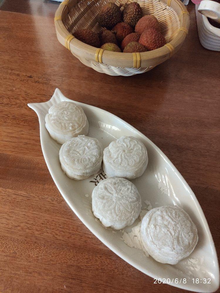 好吃到哭的冰皮月饼（细腻绿豆沙/榴莲）