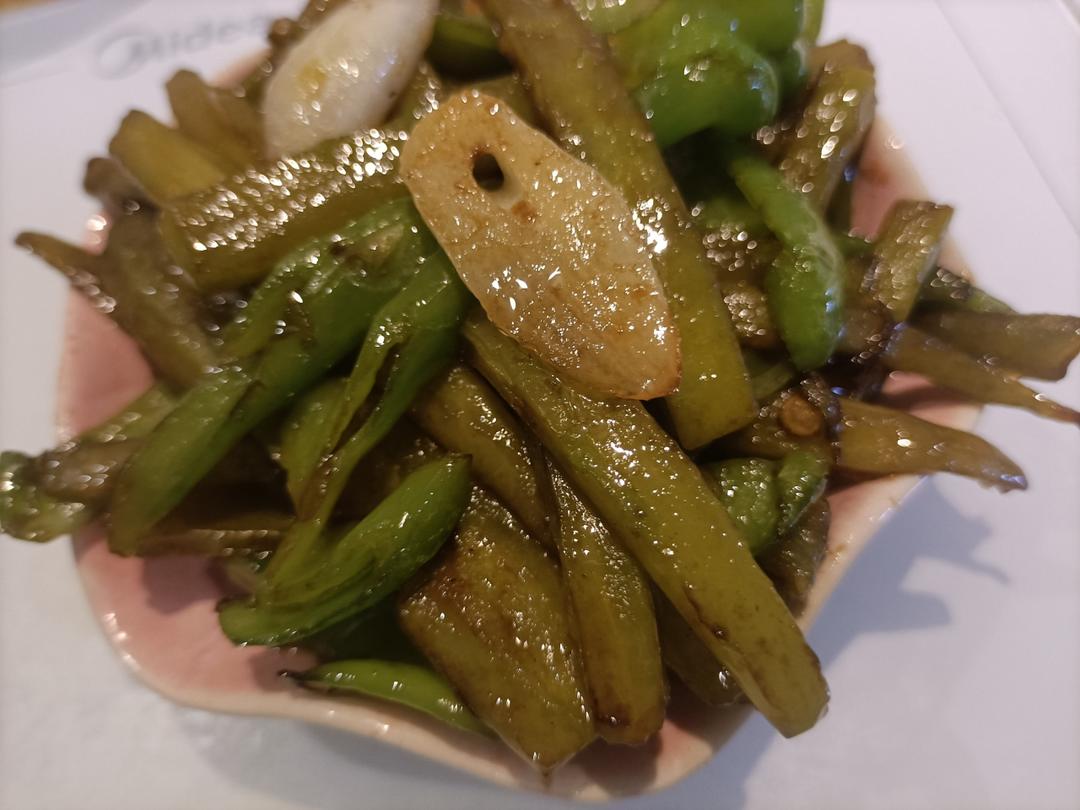 干煸苦瓜青椒