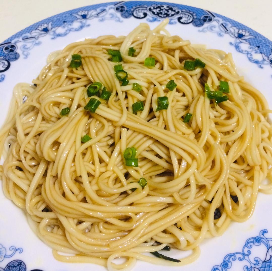 葱油拌面的做法