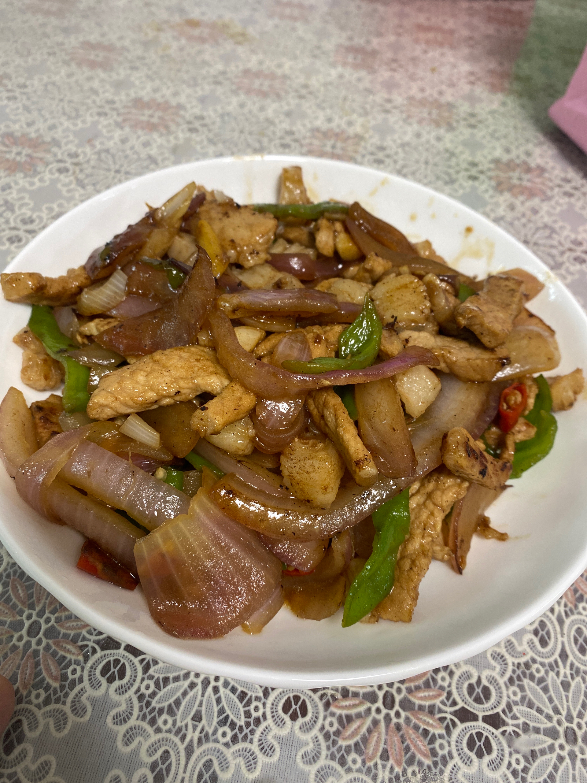 下饭菜：洋葱青椒炒肉片