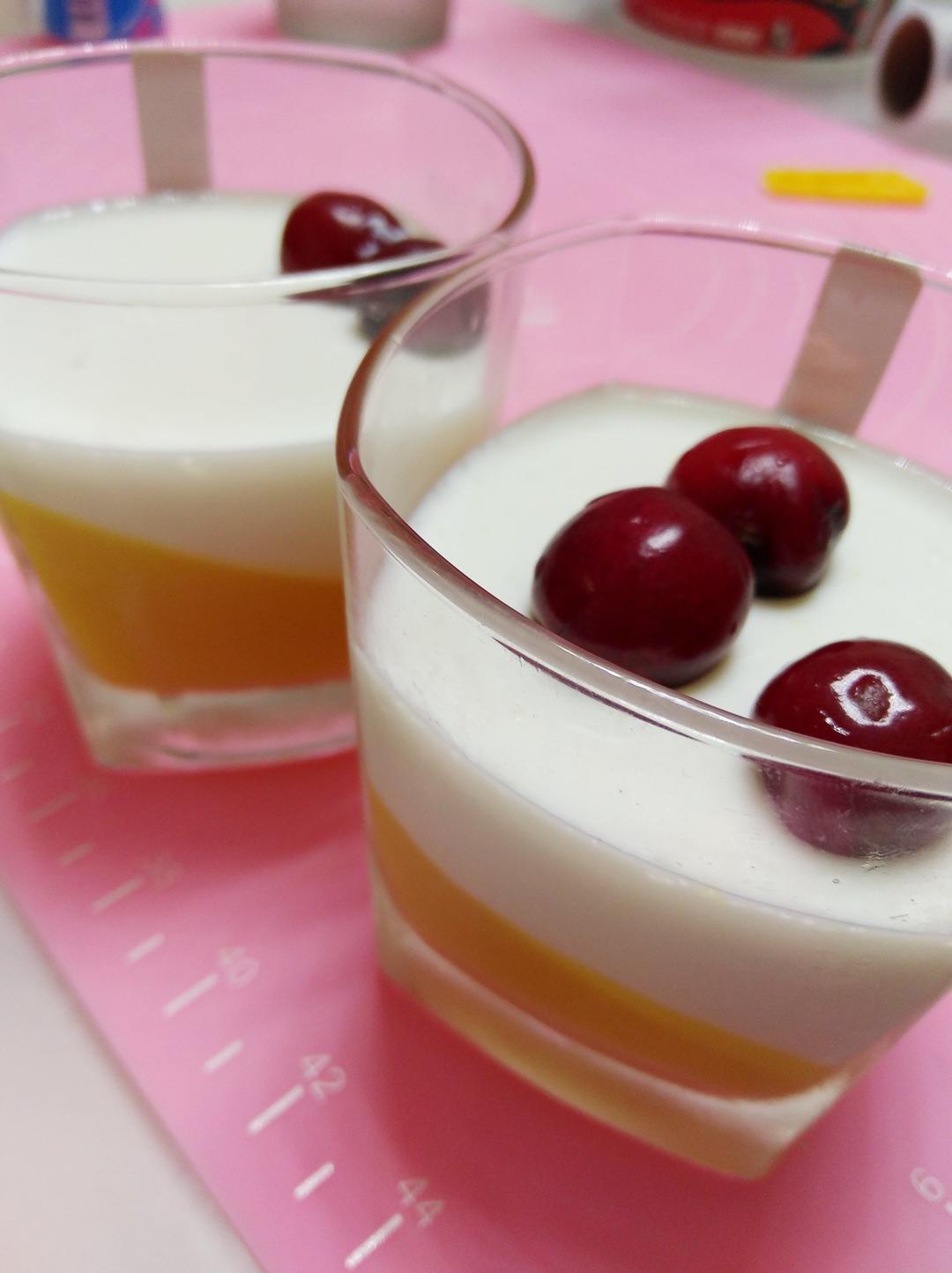 小娃娃脸儿做的夏日芒果牛奶小布丁