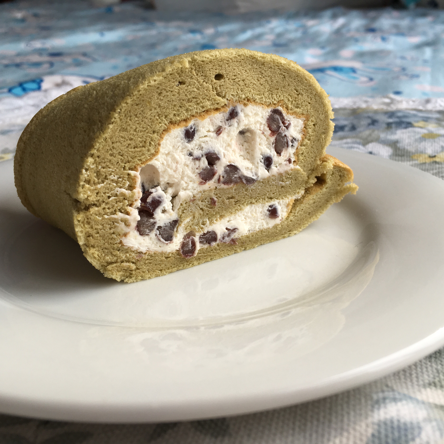 抹茶戚风蛋糕卷