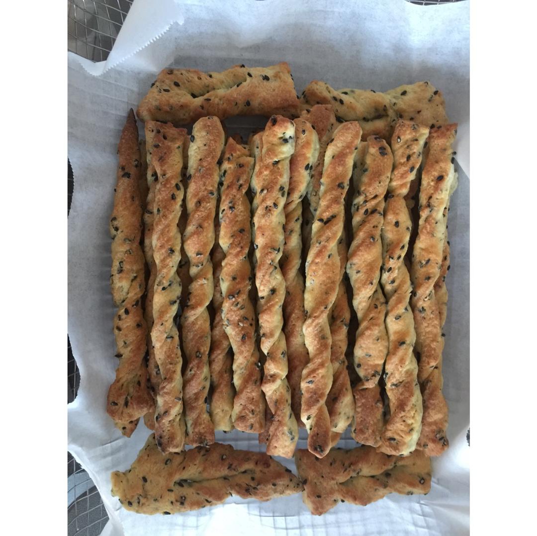 香甜芝麻面包棒~超级简单快手