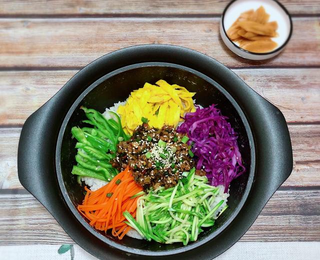 韩式肉酱拌饭的做法