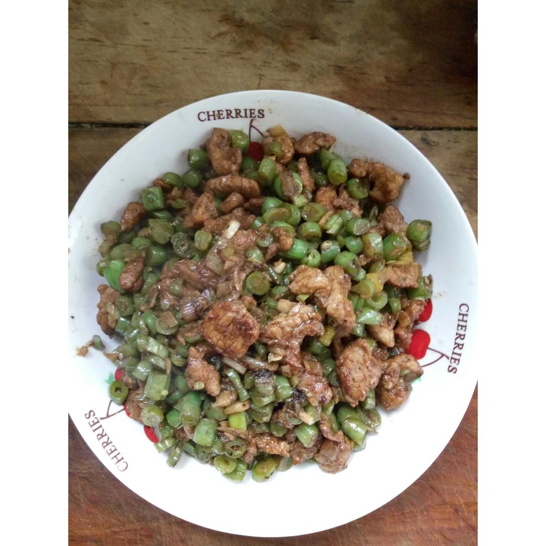 肉沫豆角下饭菜