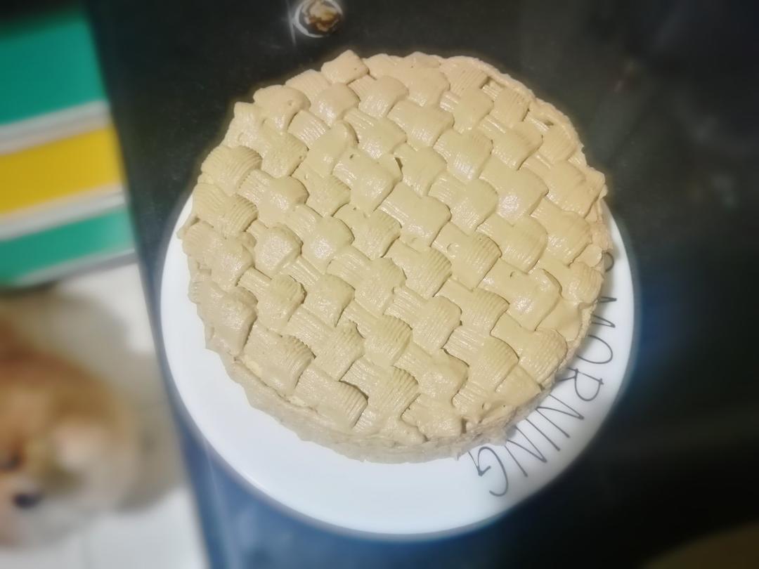 一看就会的奶油'花篮'裱花～