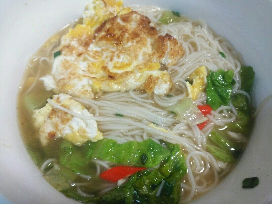 热汤面
