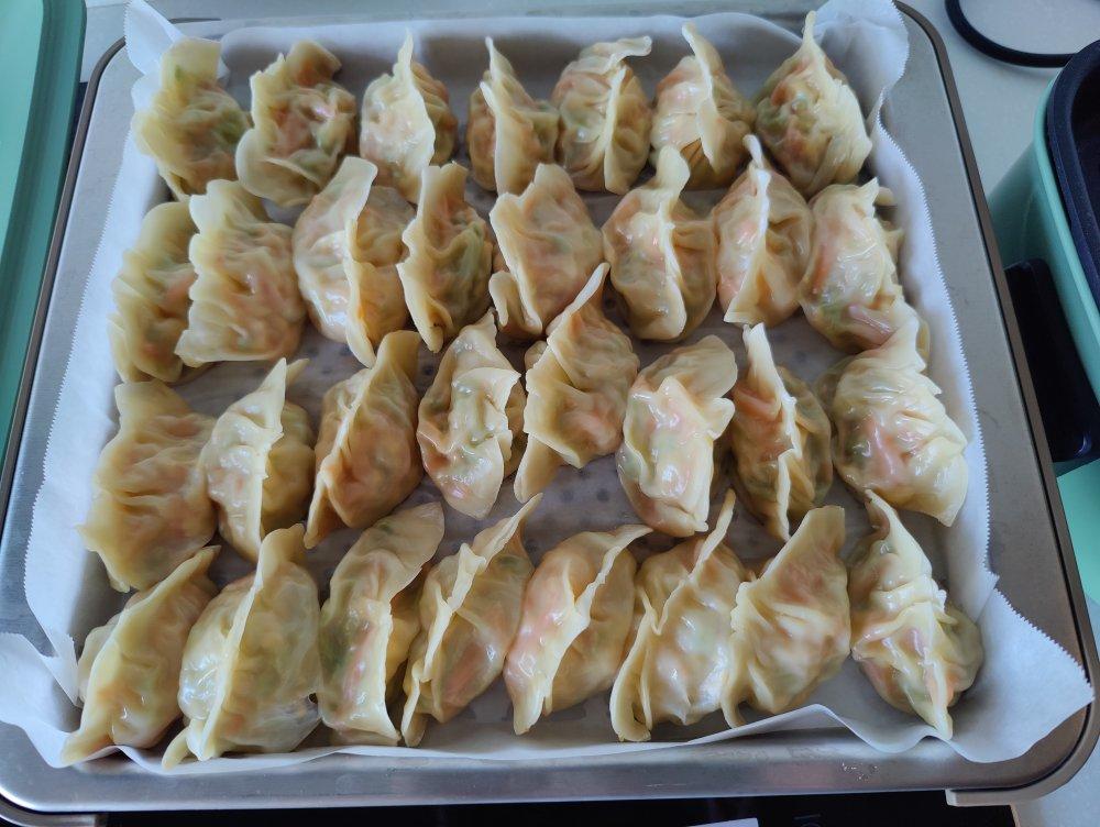 西葫芦虾仁蒸饺