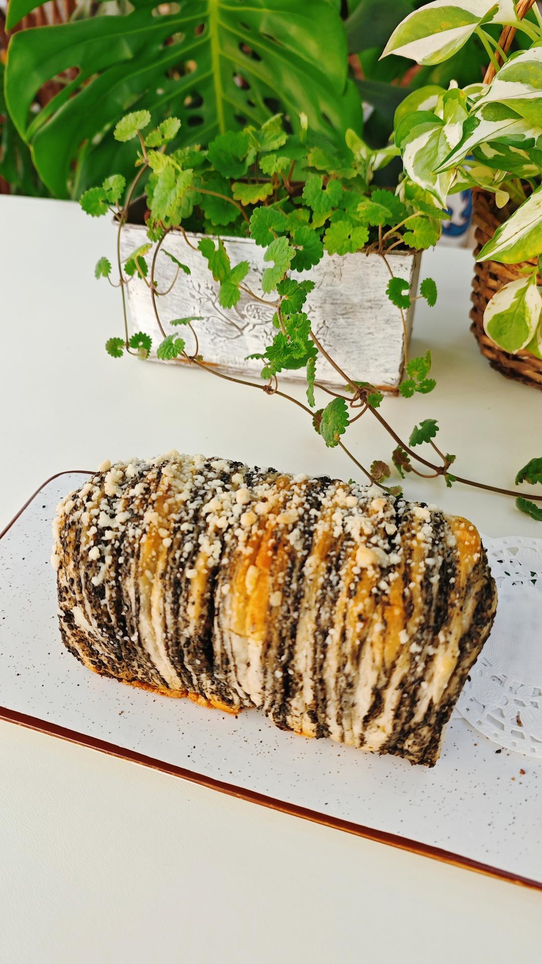 黑芝麻吐司（牛奶液种）