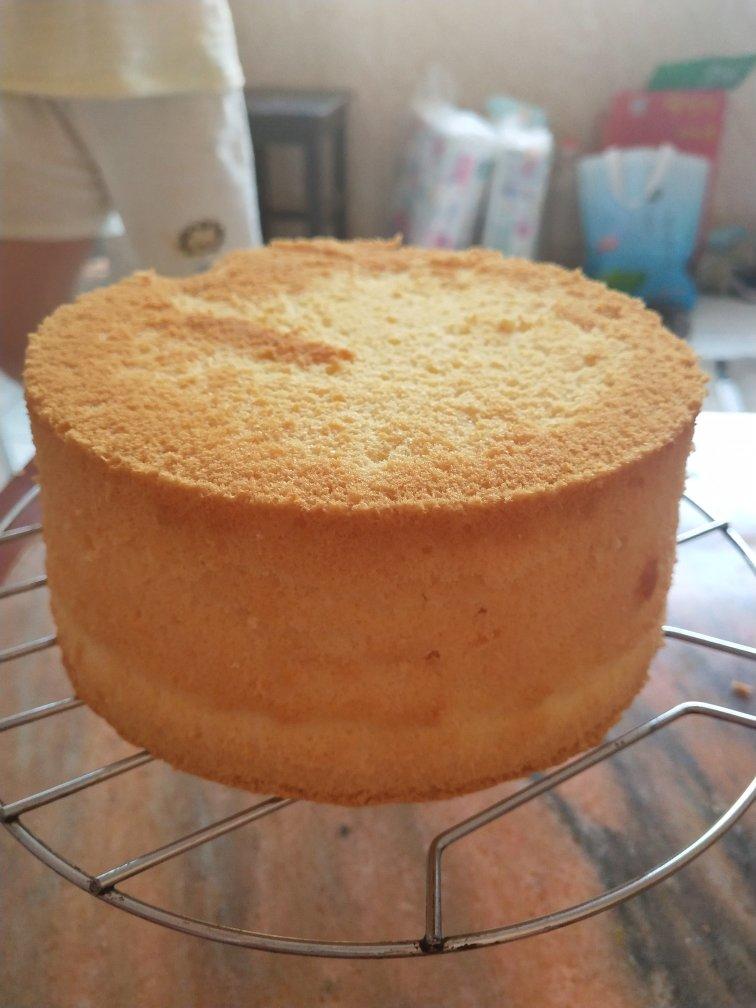烤箱做蛋糕（戚风蛋糕的做法）