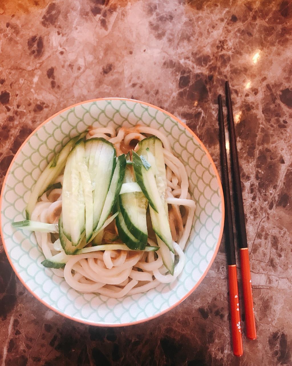 清凉麻酱面