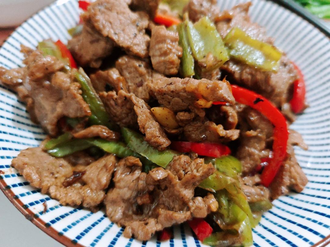 杭椒炒牛柳