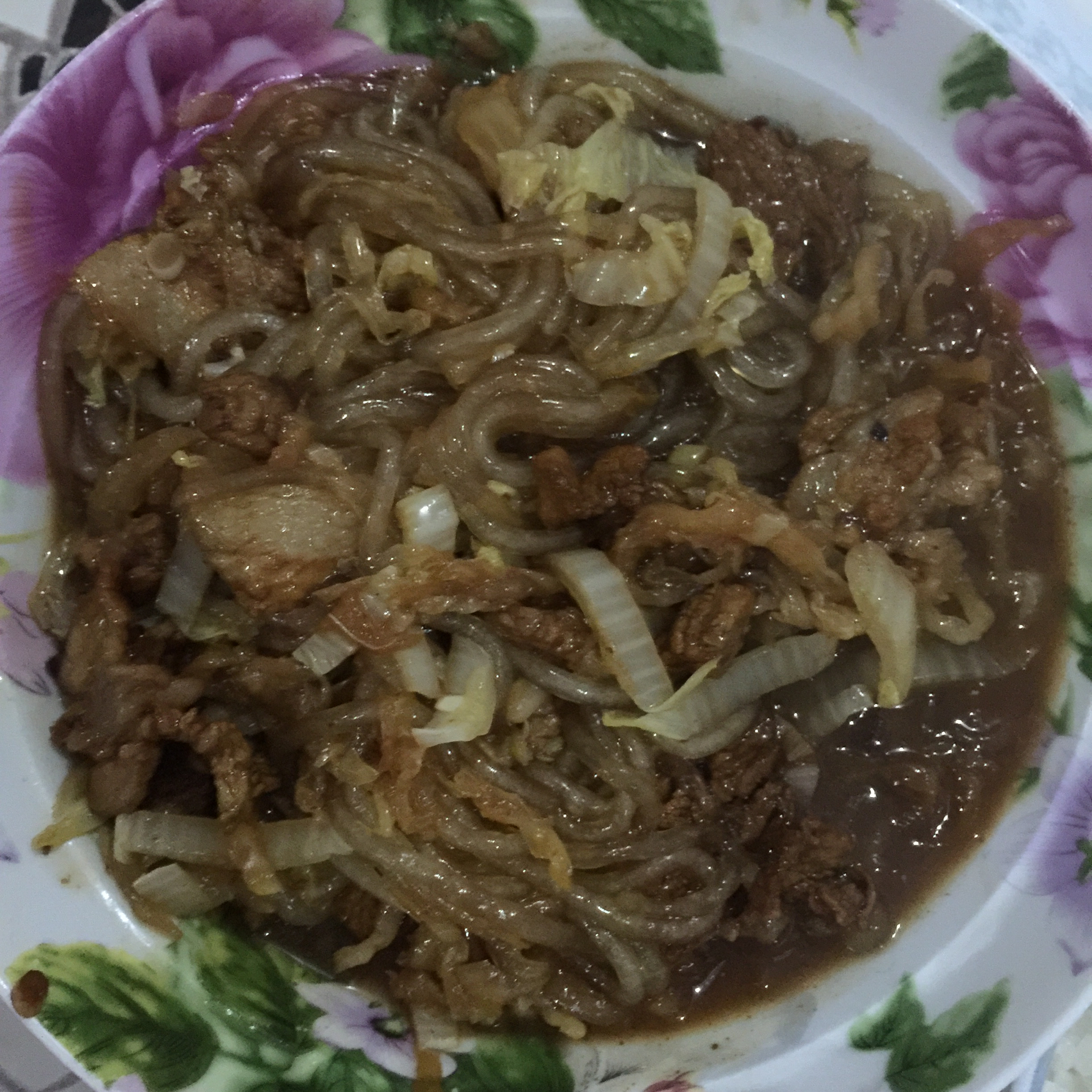 东北酸菜白肉炖粉条