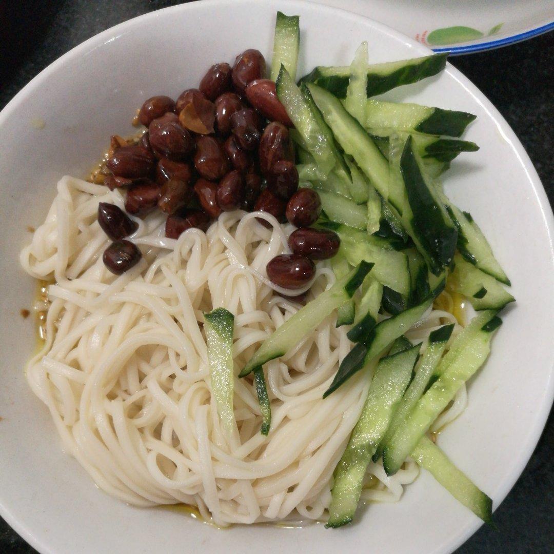 巨好吃㊙️酸辣凉拌面❗️十分钟搞定，简单快手❗️