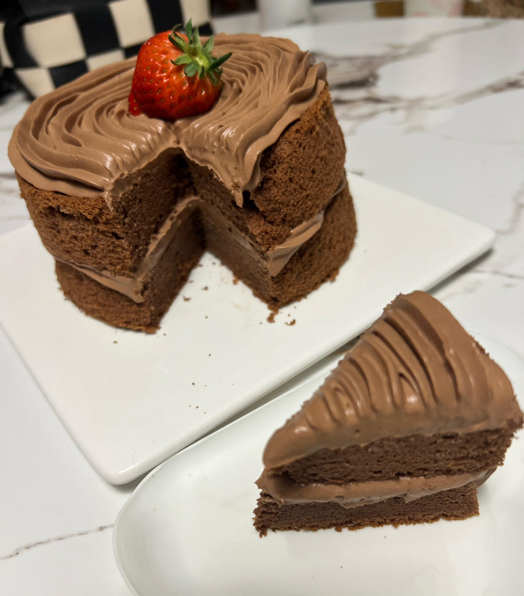 巧克力奶油蛋糕