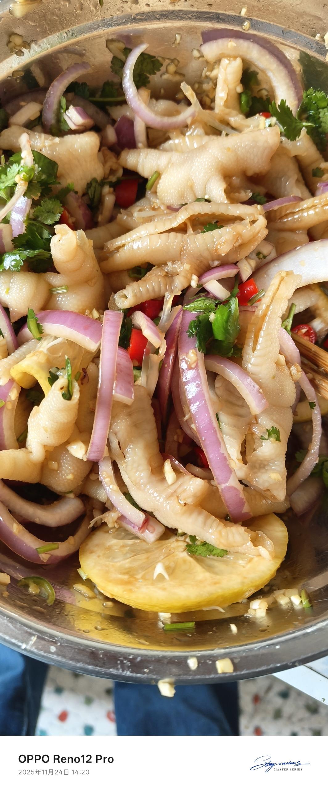 ㊙️柠檬无骨鸡爪 这样的宵夜泰泰泰香啦！