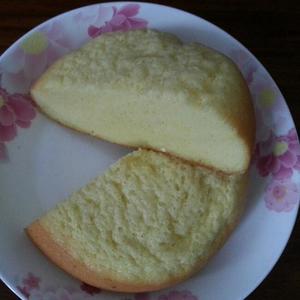 电饭锅版烤海绵蛋糕的做法 步骤4